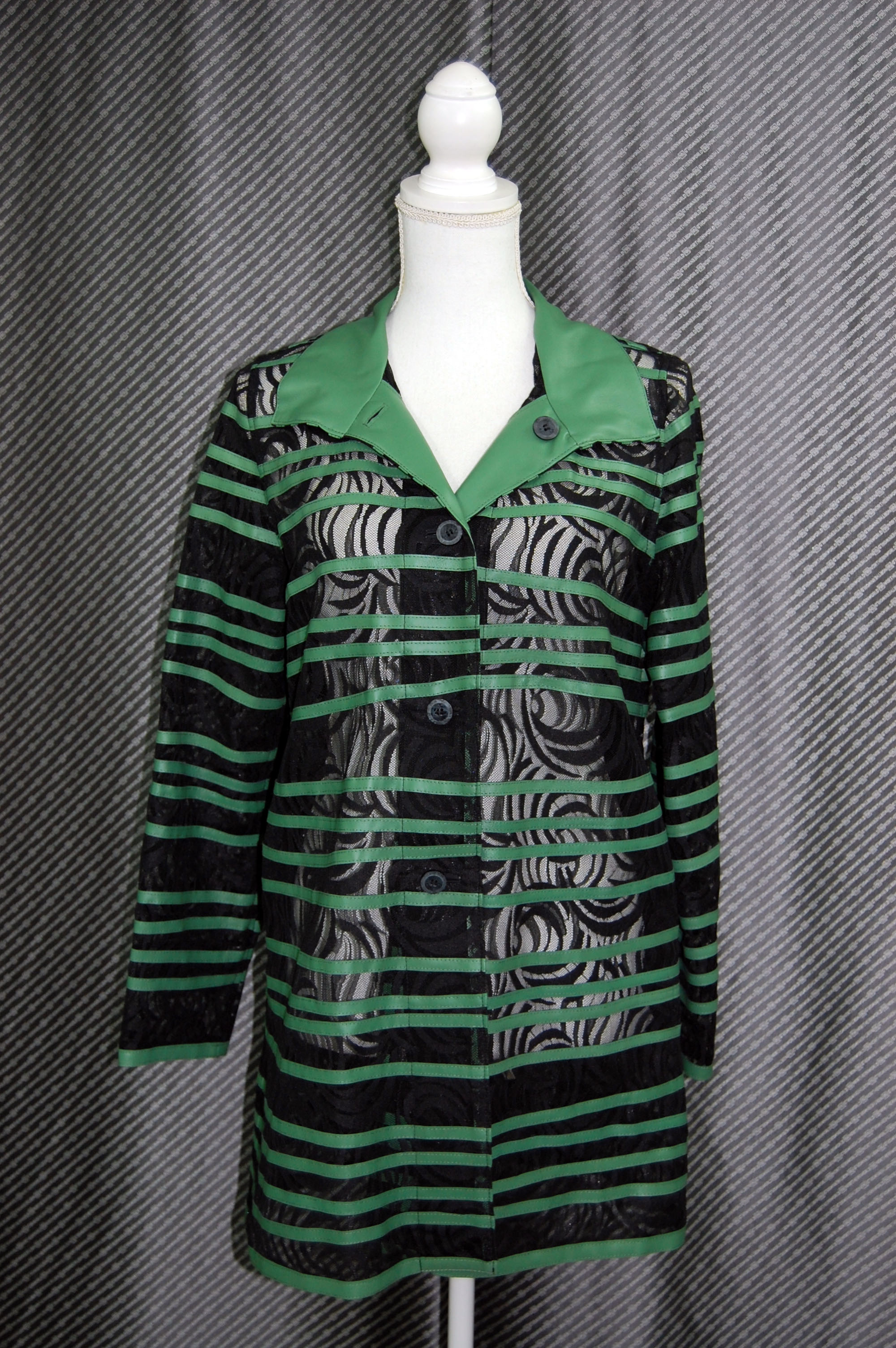 ラムレザー＆レース　リバーシブルロングジャケットの画像