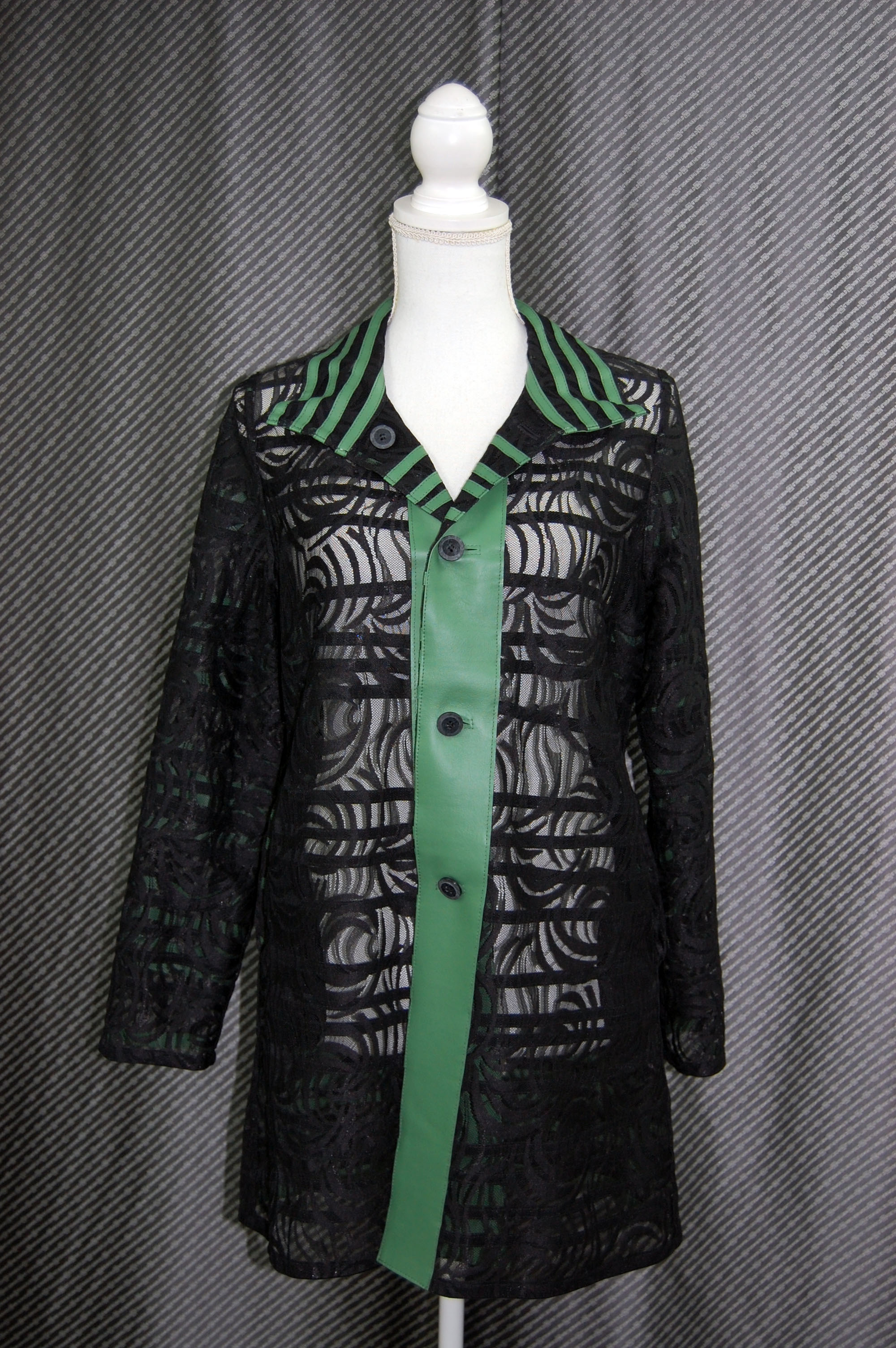 ラムレザー＆レース　リバーシブルロングジャケットの画像