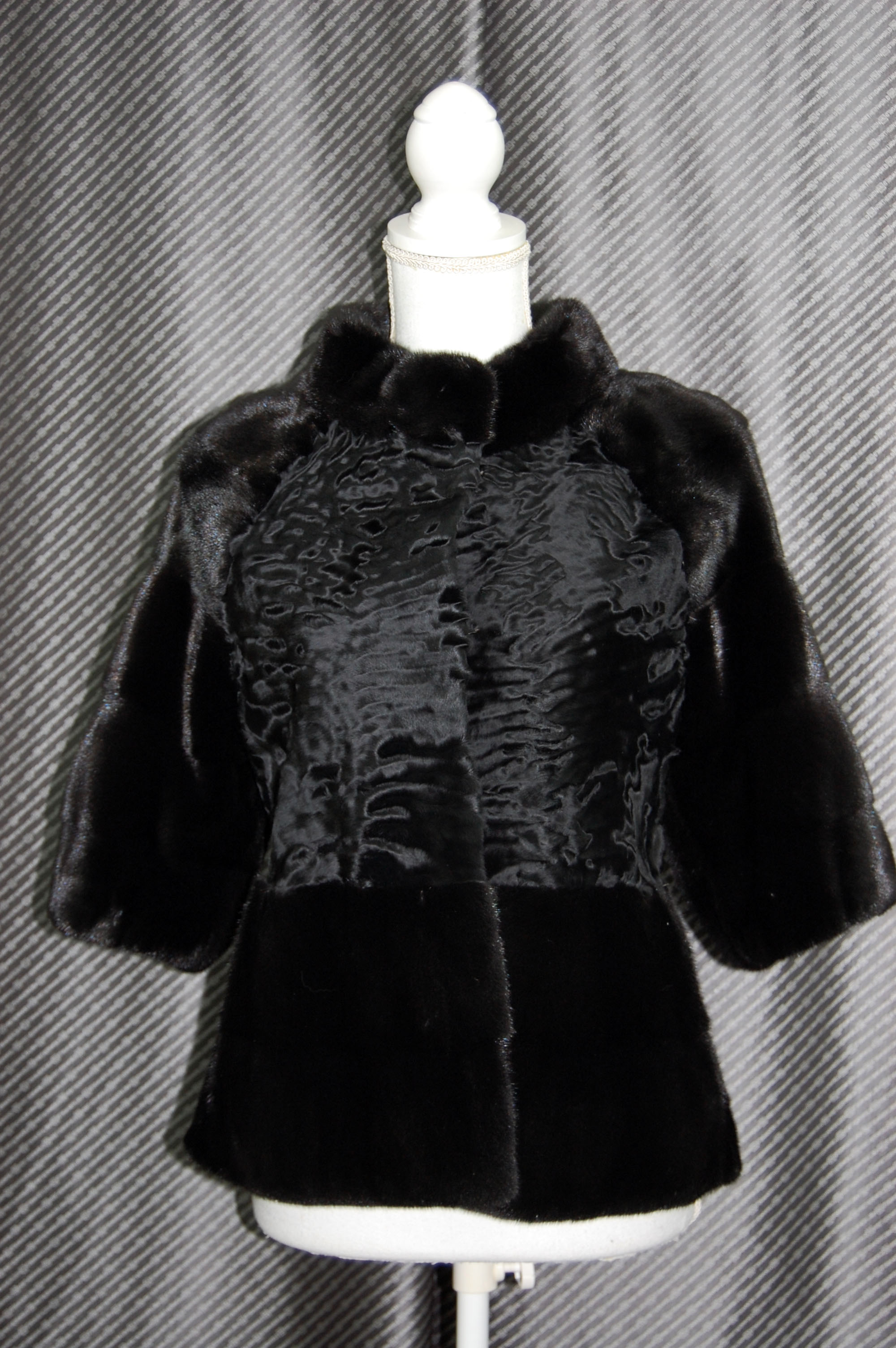 ミンク＆カラクールラム　デザインジャケットの画像