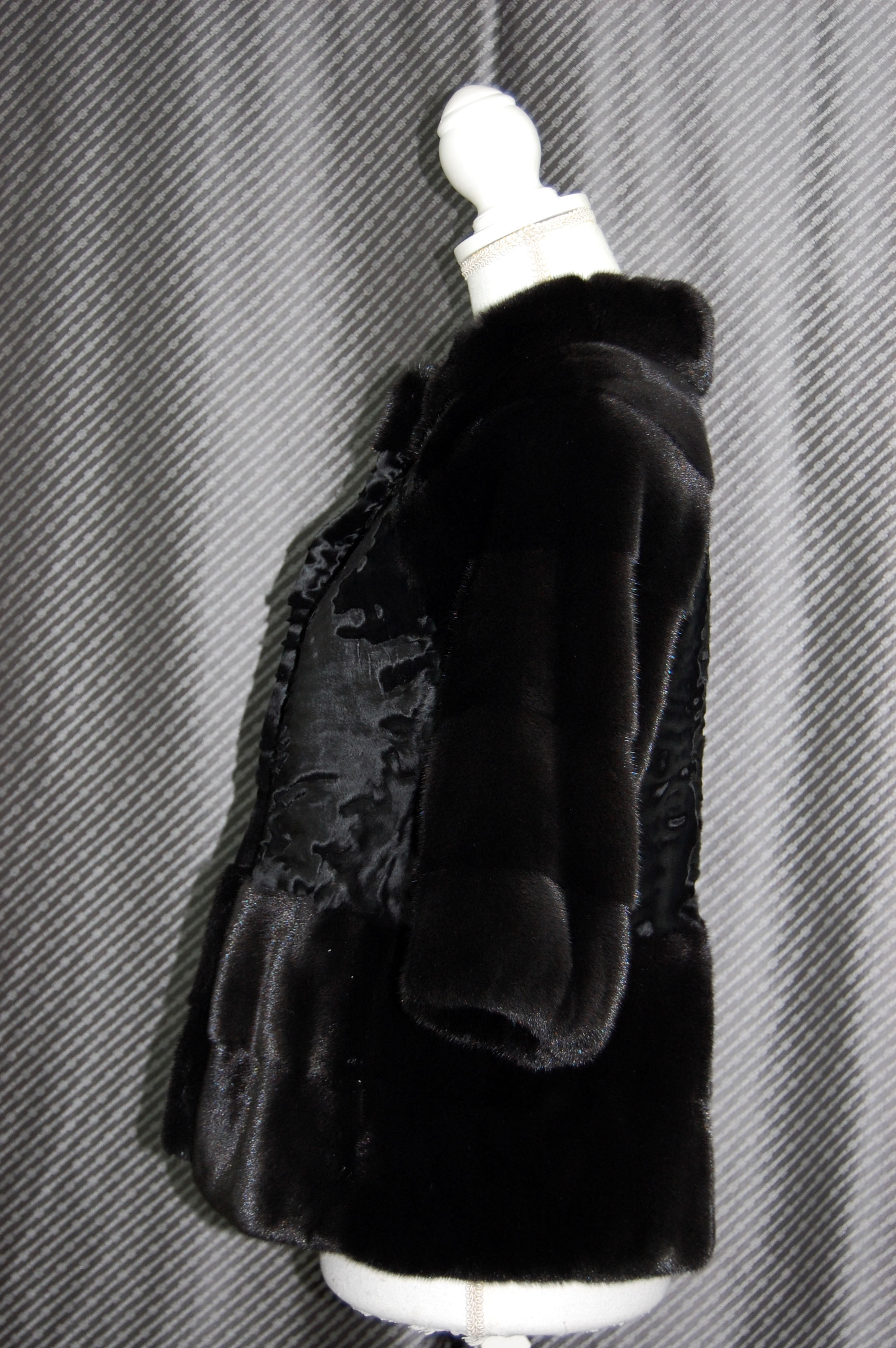 ミンク＆カラクールラム　デザインジャケットの画像