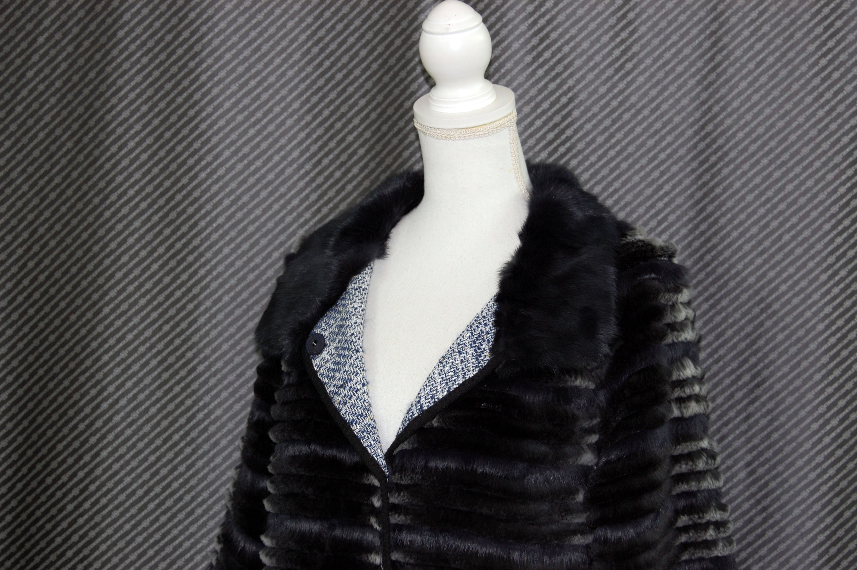 シェアードレッキス＆リス　ツイードリバーシブルコートの画像