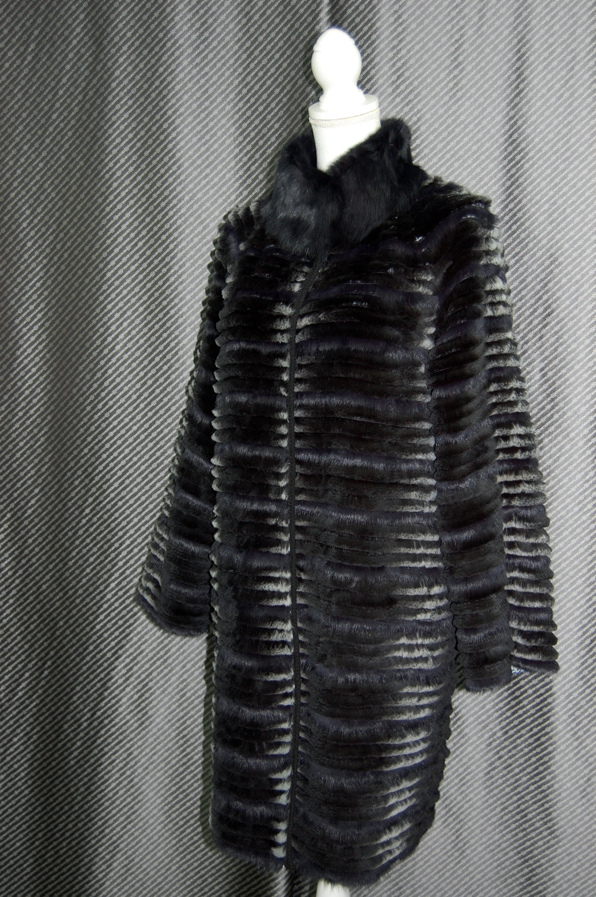 シェアードレッキス＆リス　ツイードリバーシブルコートの画像