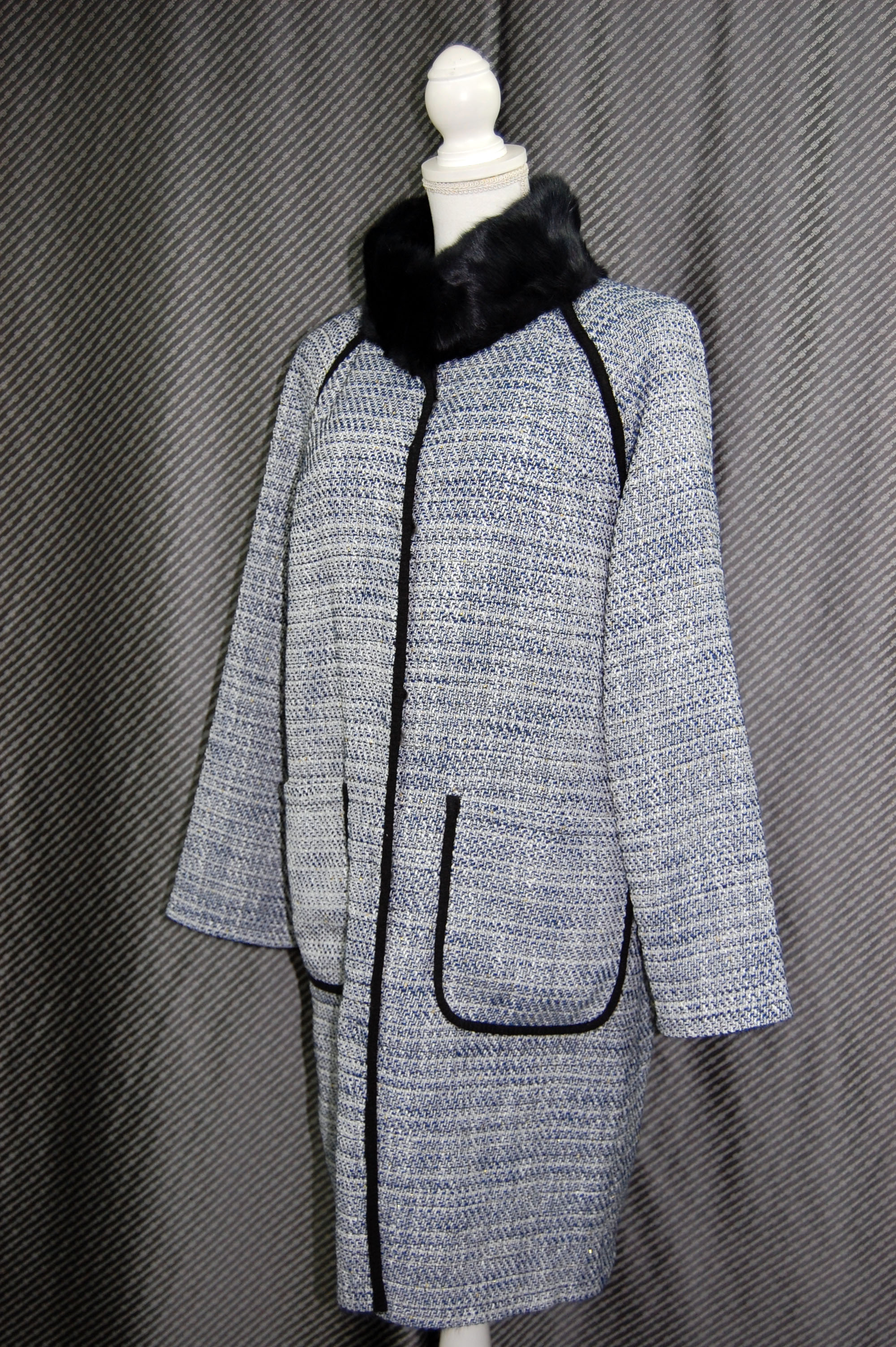 シェアードレッキス＆リス　ツイードリバーシブルコートの画像