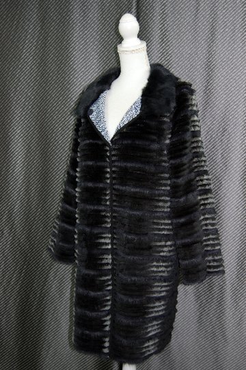 シェアードレッキス＆リス　ツイードリバーシブルコートの画像