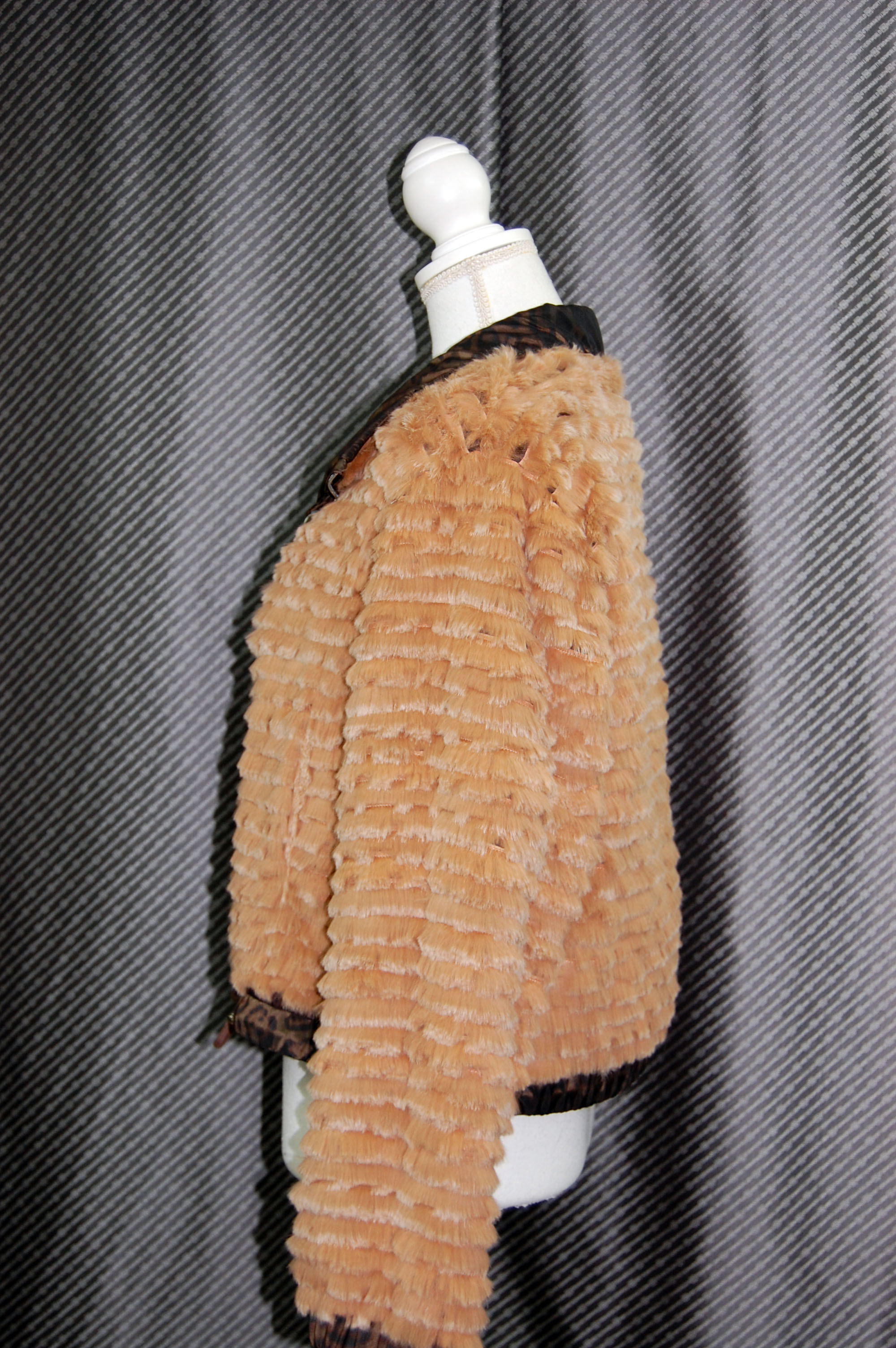 シェアードラビット＆ポリタフタ　リバーシブルジャケットの画像