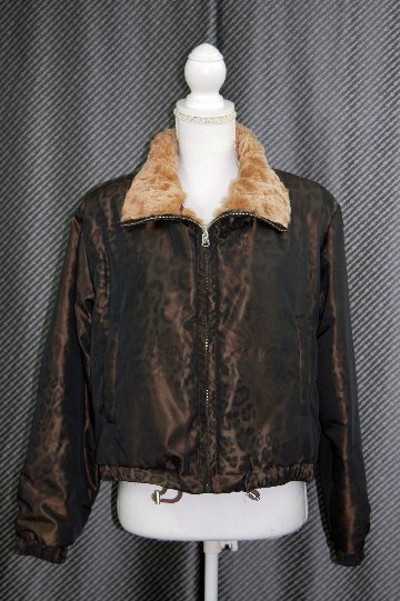 シェアードラビット＆ポリタフタ　リバーシブルジャケットの画像