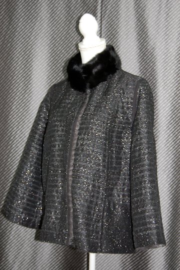 シェアードラビット＆ポリ　リバーシブルジャケット　リスカラーの画像