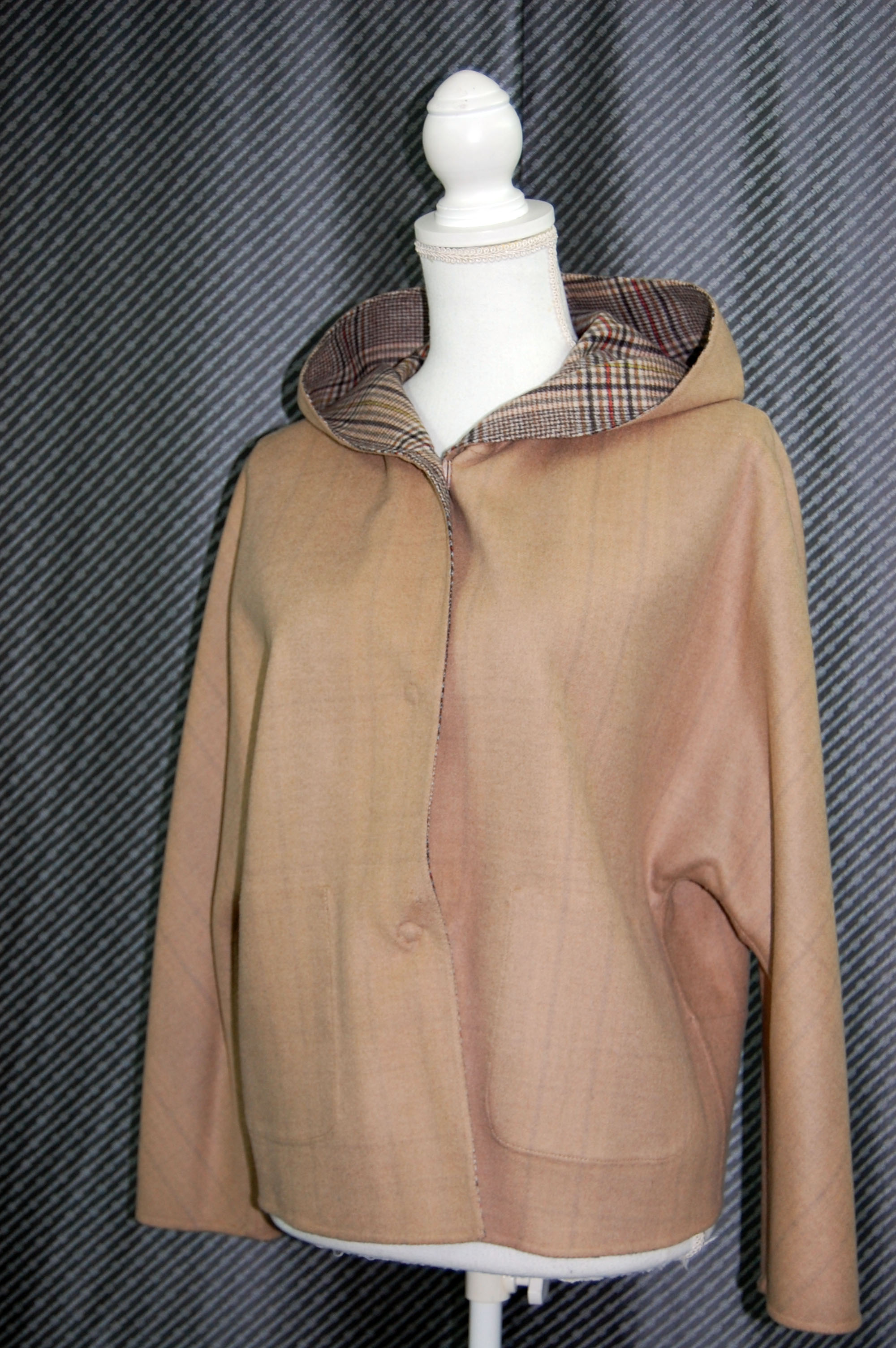 カシミヤ混ウール　ダブルフェイスフーディージャケットの画像