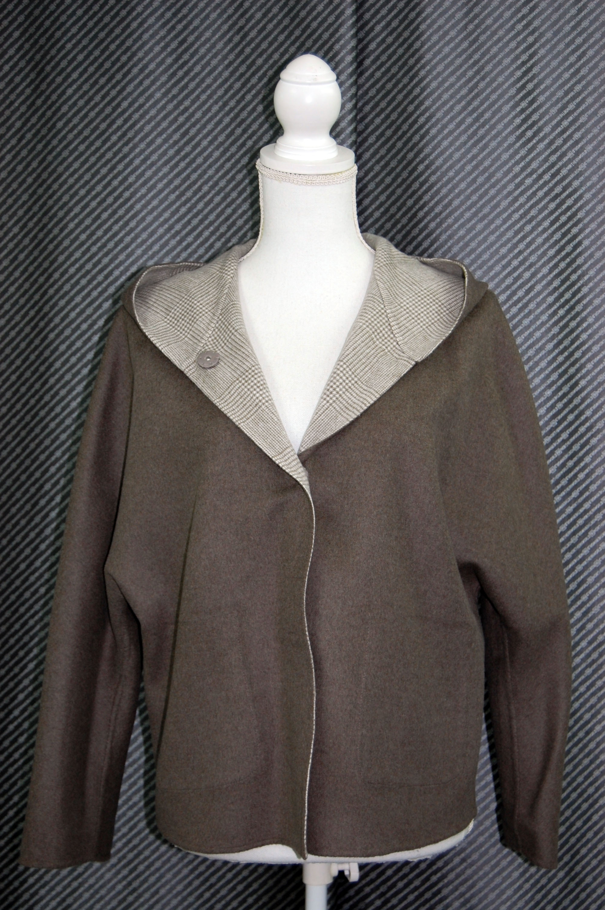 カシミヤ混ウール　ダブルフェイスフーディージャケットの画像