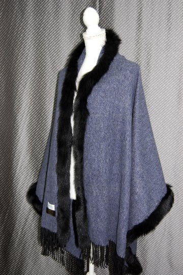 GRES　カシミヤ大判ストール　Foxトリムの画像