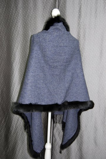 GRES　カシミヤ大判ストール　Foxトリムの画像