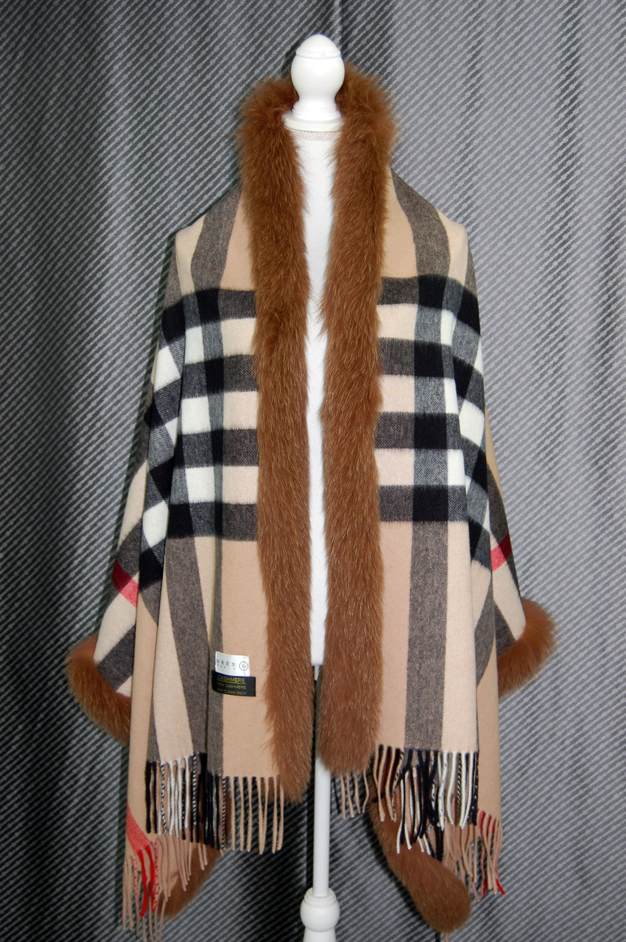 GRES　カシミヤ大判ストール　Foxトリムの画像