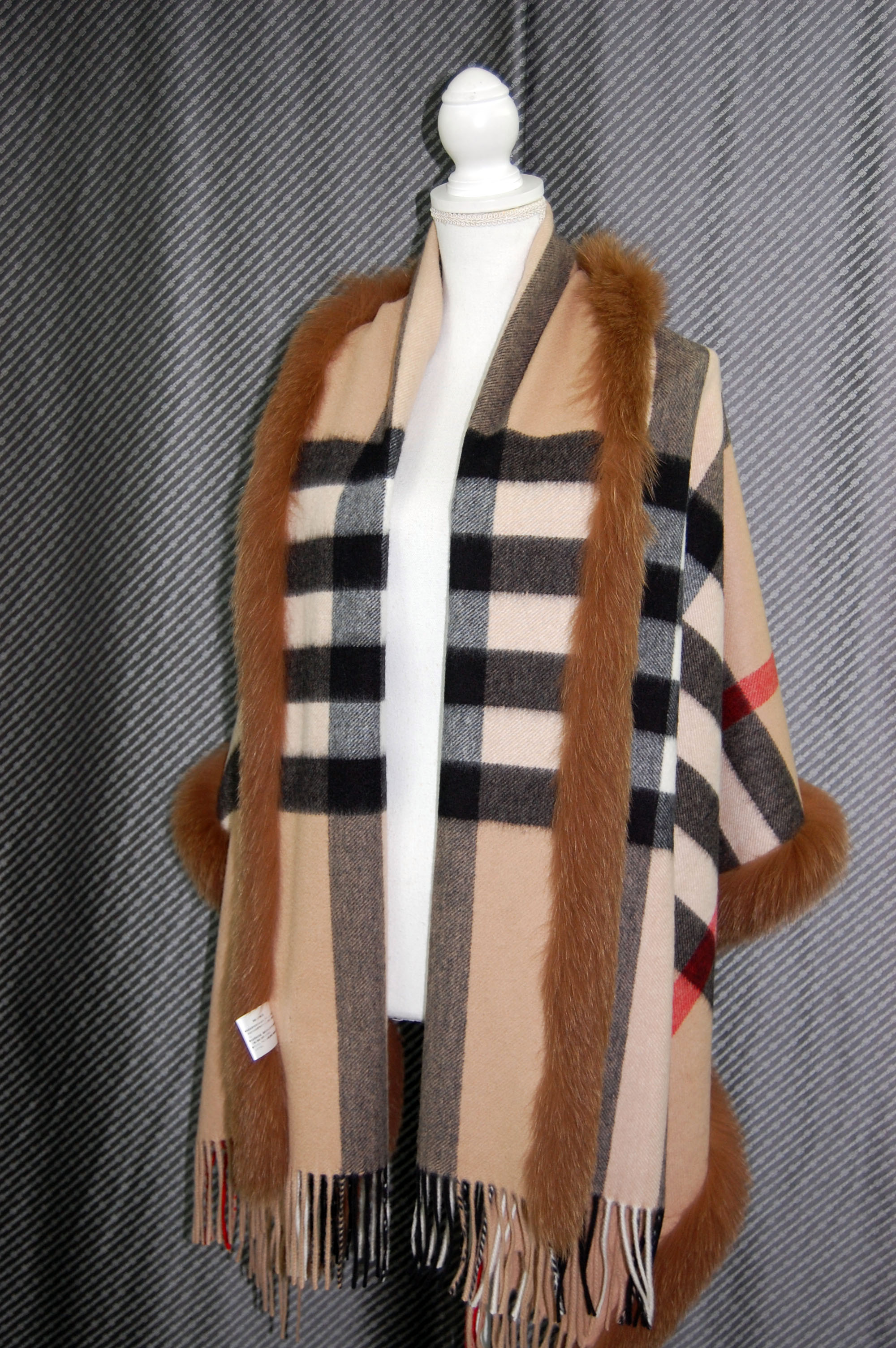 GRES　カシミヤ大判ストール　Foxトリムの画像