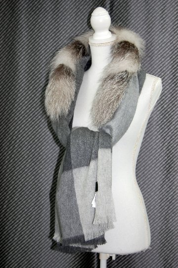 カシミヤ大判ストール　Foxトリムの画像