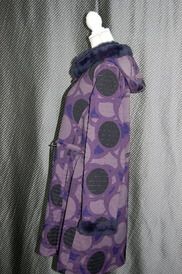 ポリ＆ラビット　リバーシブルコート　デタッチャブルフードの画像