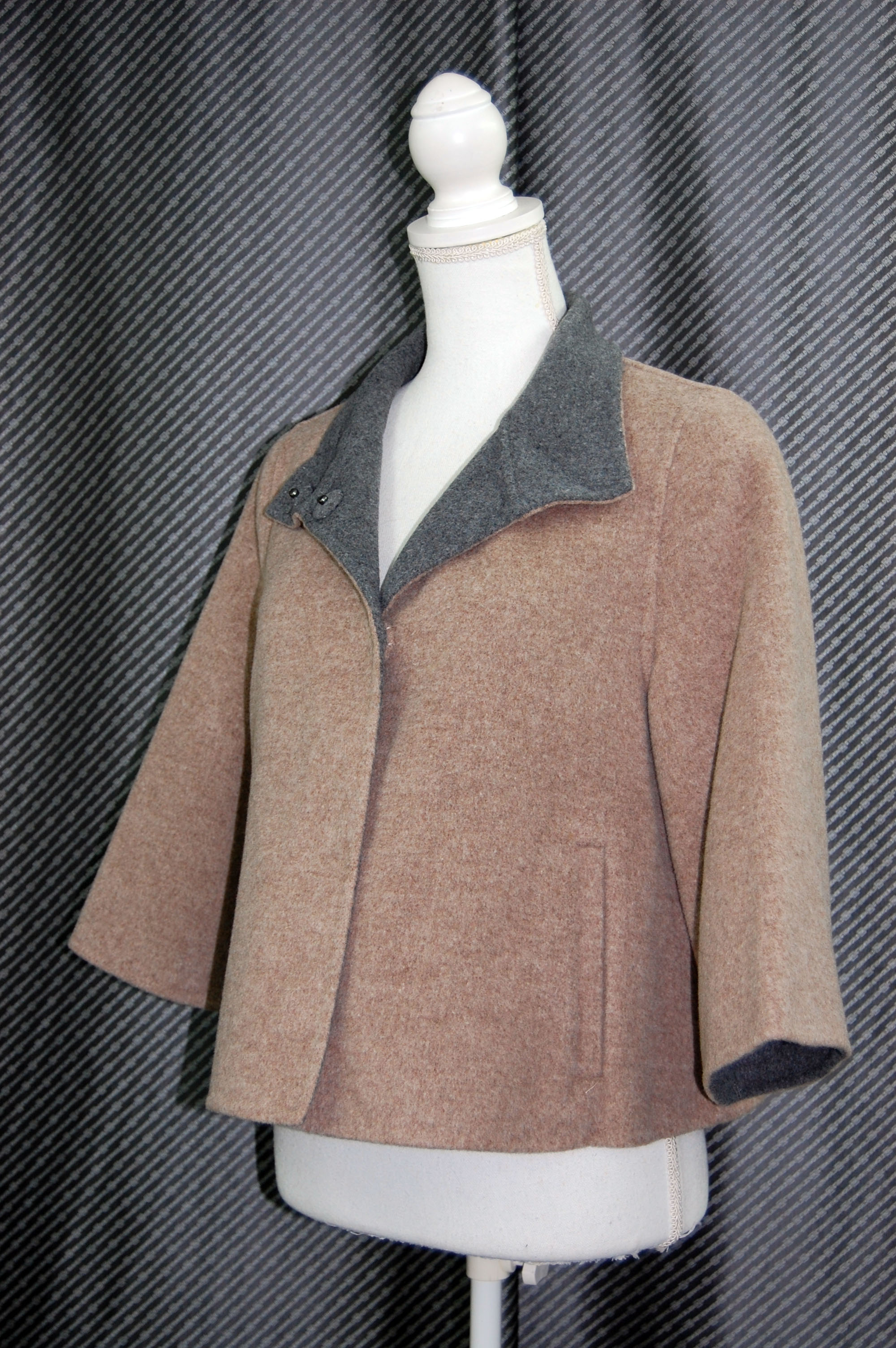 インナーダウンジャケット付　ウールダブルフェイスジャケットの画像