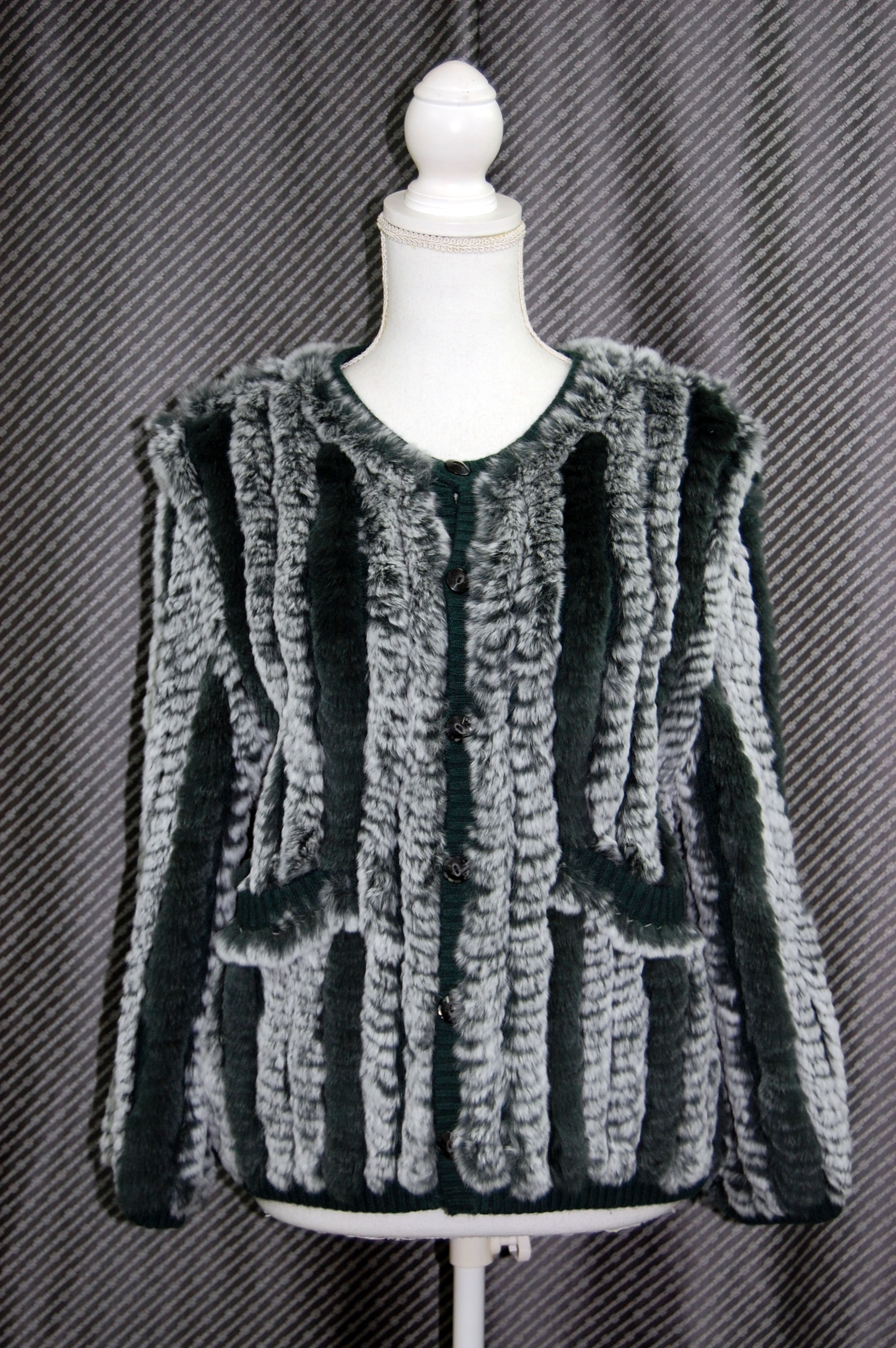 カシミヤニット＆レッキス　リバーシブルカーディガンの画像