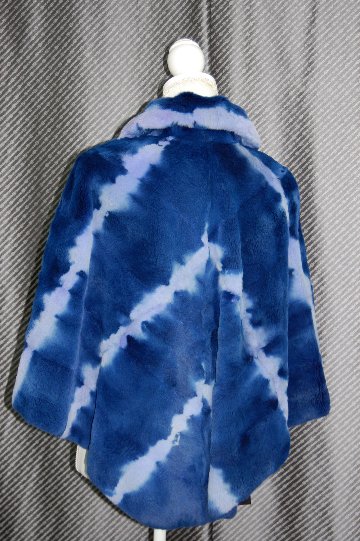 プラックトウィーゼル　リバーシブルケープの画像