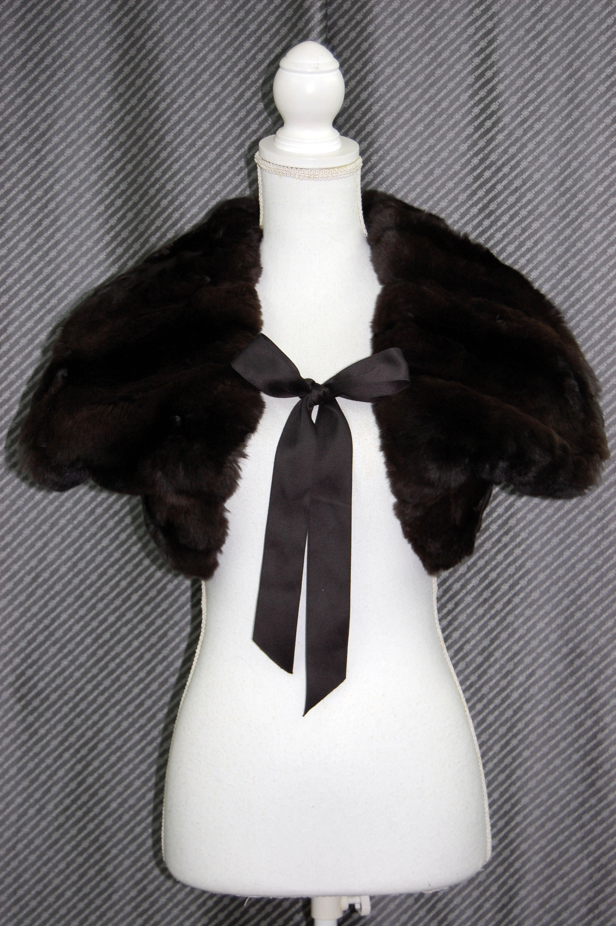 チンチラ　ドレッシーボレロの画像