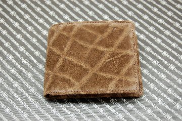 エレファント革　二つ折り財布の画像