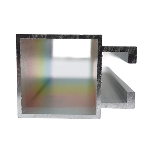 リブ付き角パイプ ALユニット30 4mの画像