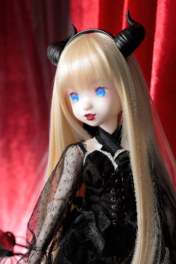 ★抽選販売★ nico/竜田 1/3 scale 小さな悪魔 ruruko Pure BLACK Azone Ex.の画像