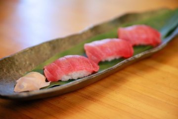 厳選天然生まぐろ (キハダ or メバチ)の画像