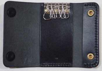 KC3-ADV-BK-CRレザーキーケース3-KC3ADV-黒羽（CROW：クロウ)レザーキーホルダーの画像