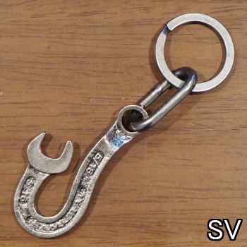SMBLH101-レンチ型キーホルダー101-SMBLH101-SAMURAIJEANS-サムライジーンズキーホルダー-サムライジーンズキーフック-サムライ自動車倶楽部キーホルダー-サムライ自動車倶楽の画像