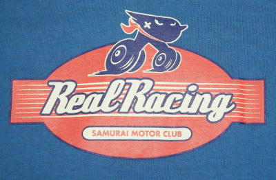 SMT19-105-BL-サムライ自動車倶楽部xリアルレーシングコラボヘンリーネック半袖Ｔシャツ19-105-SMT19105-SAMURAIJEANS-サムライジーンズTシャツ-サムライ自動車倶楽部の画像