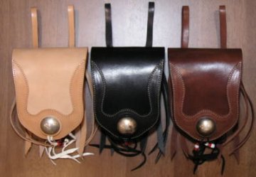 M-MBS-MMBS-REDMOON-レッドムーンメディスンバッグ・レッドムーンヒップバッグの画像