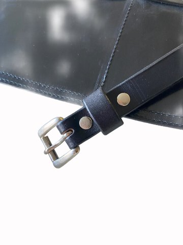 MAS-TK-5(ワケアリ品)-BK-TANKERBAG5(タンカーバッグ5)のワケアリ品-MASTK5-REDMOON-レッドムーンバック レザーバッグの画像