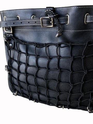 旧商品スペシャルプライス！HUNTER-S-ブラック-ハンターSサイズ-HUNTERS-REDMOON-レッドムーンレザーショルダーバッグの画像