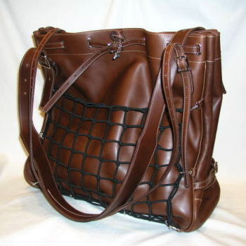 旧商品スペシャルプライス！HUNTER-L-コードバン-ハンターLサイズ-HUNTERL-REDMOON-レッドムーンレザーショルダーバッグの画像