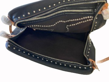 旧商品スペシャルプライス！VL-BB-LH-ブラック-VLロングホーン-VLBBLH-REDMOON-レッドムーンショルダーバッグの画像