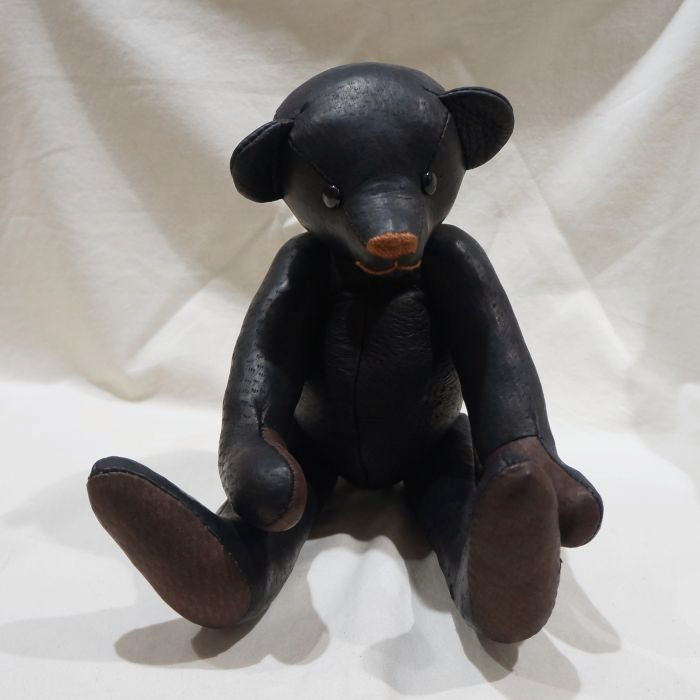 旧商品スペシャルプライス！RM-TEDDY-ブラック-ペッカリーレザーベア-RMTEDDY-REDMOON-レッドムーンテディーベアの画像