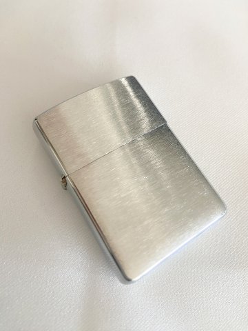 ZZ041 ZIPPO ジッポー ライター H 01 550mmx350mm 箱付き 未使用 未着火 無地の画像