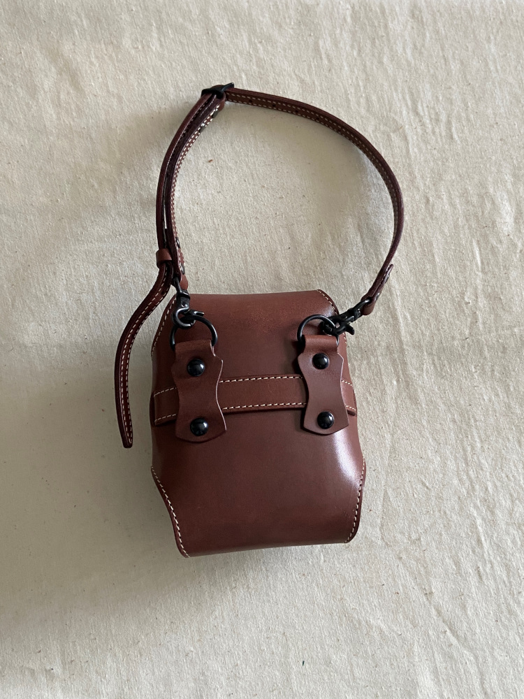 RRR-MB-1(ワケアリ品)-CB-RRRメディスンバッグ1-RRRMB1-REDMOON-レッドムーン-REDREDRED-レッドレッドレッドウエストバッグ・レッドレッドレッドバッグ レザーバッグの画像