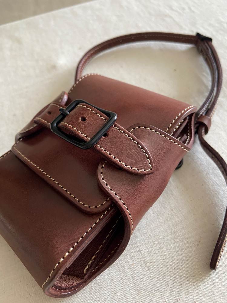 RRR-MB-1(ワケアリ品)-CB-RRRメディスンバッグ1-RRRMB1-REDMOON-レッドムーン-REDREDRED-レッドレッドレッドウエストバッグ・レッドレッドレッドバッグ レザーバッグの画像