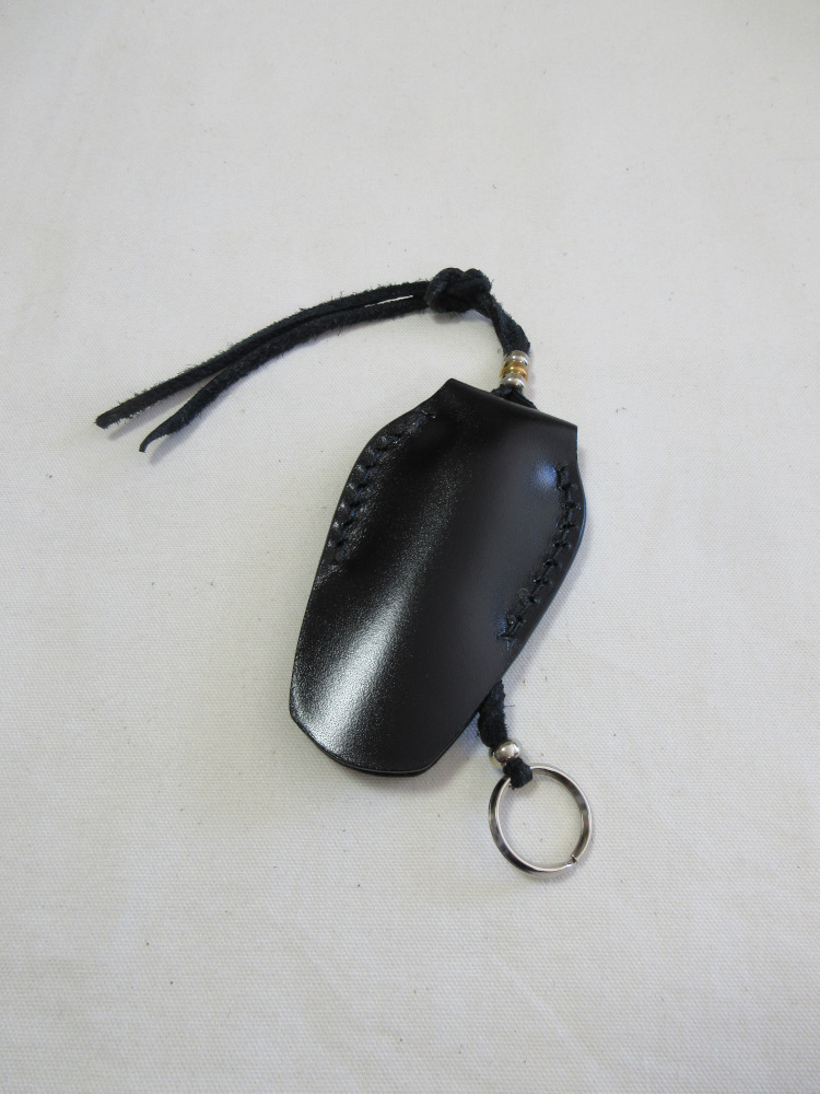 KC1-ADV-CRキーケース1-KC1ADV-黒羽（CROW：クロウ)-黒羽レザーキーホルダー・黒羽キーケース レザー メンズの画像