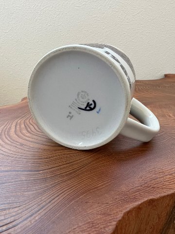 ロイヤルコペンハーゲン 1982年マグカップの画像