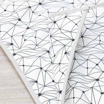 【IKEA Original】LURVIG -ルールヴィグ- ペット 毛布 ホワイト ブラック 100x150 cm画像
