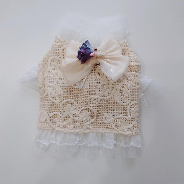 lace vest topsの画像