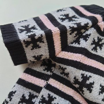 cross pattern knit topsの画像