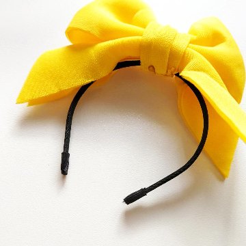 big ribbon カチューシャの画像