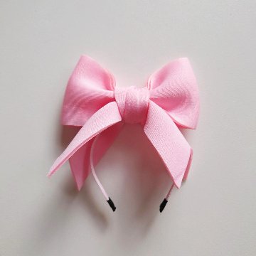 big ribbon カチューシャの画像