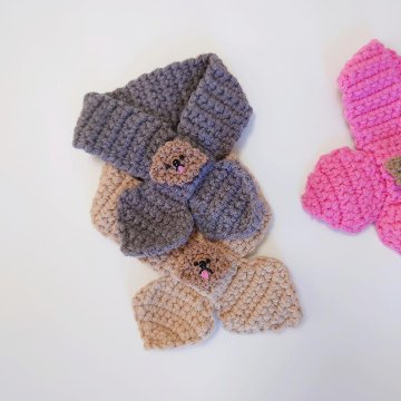 poodle brooch knitscarfの画像