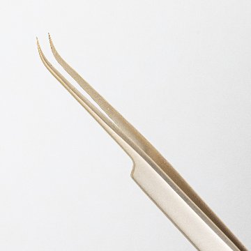 タイトツイーザー プロ用 ボリュームラッシュ用 軽量タイプ　マットゴールドの画像