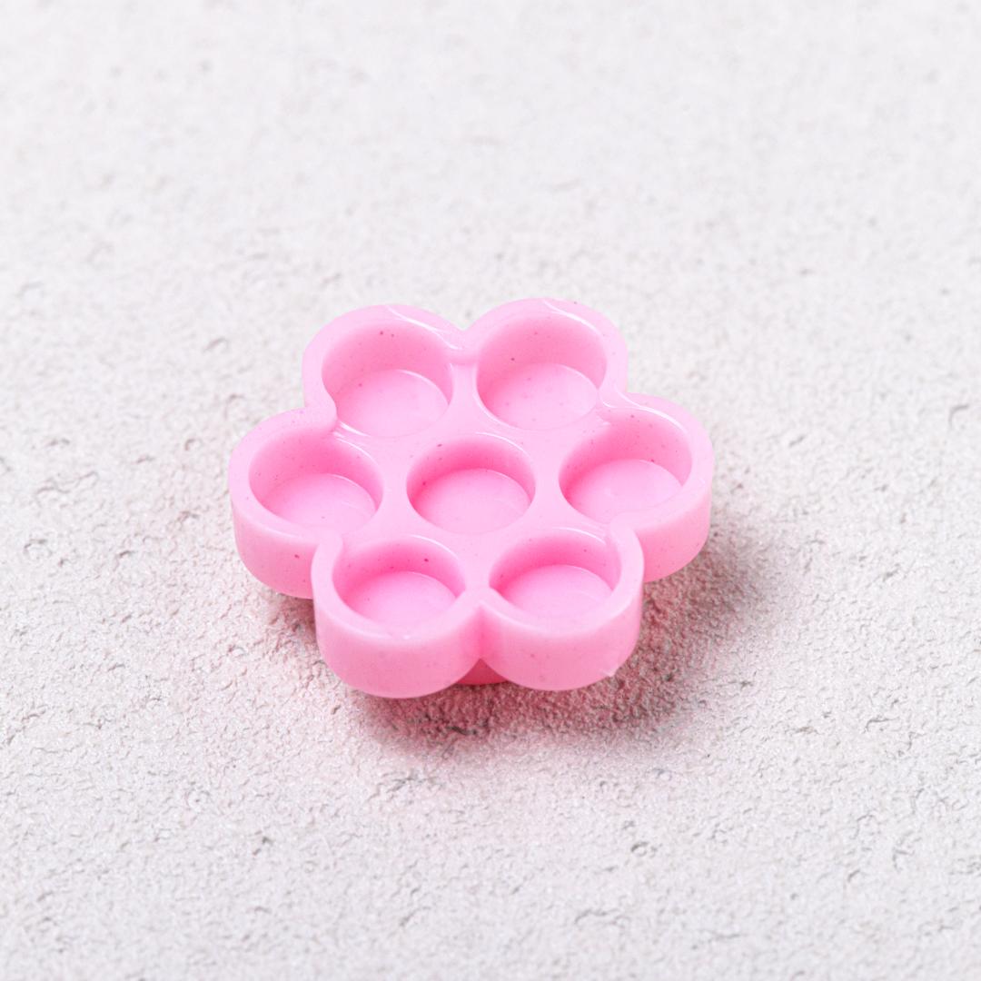 グルーフラワーカップ 7ホール 100個入り　使い捨ての画像