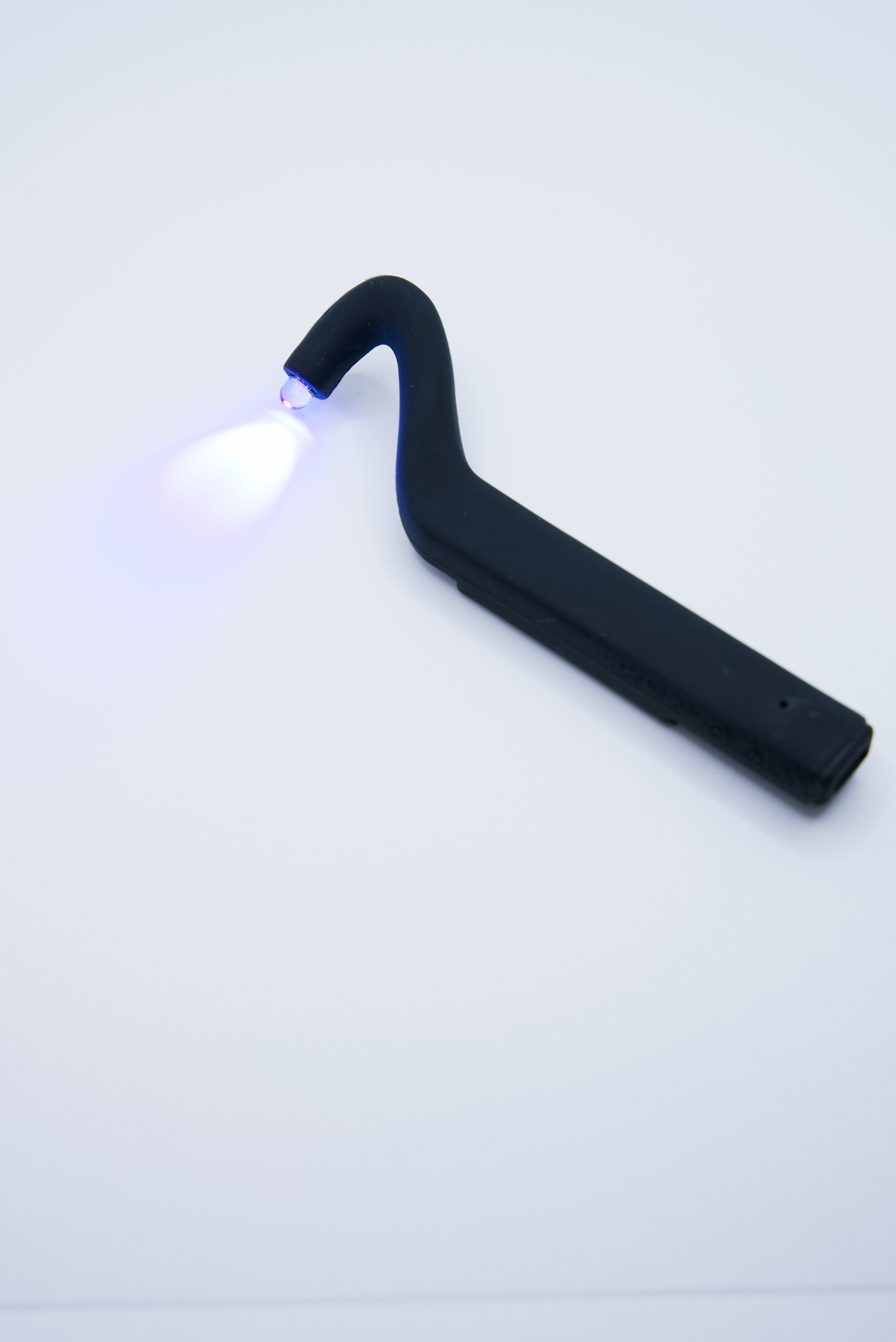 光集中タイプ LED DAINAダイナライト コードレス まつ毛エクステライト